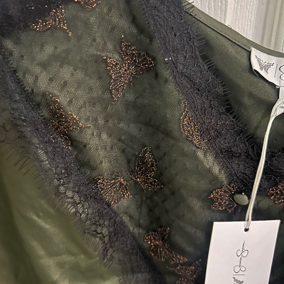 Jessica Simpson Women's Alex Lace Cami Top green with lace butterflies NWT Large - Picture 9 of 10